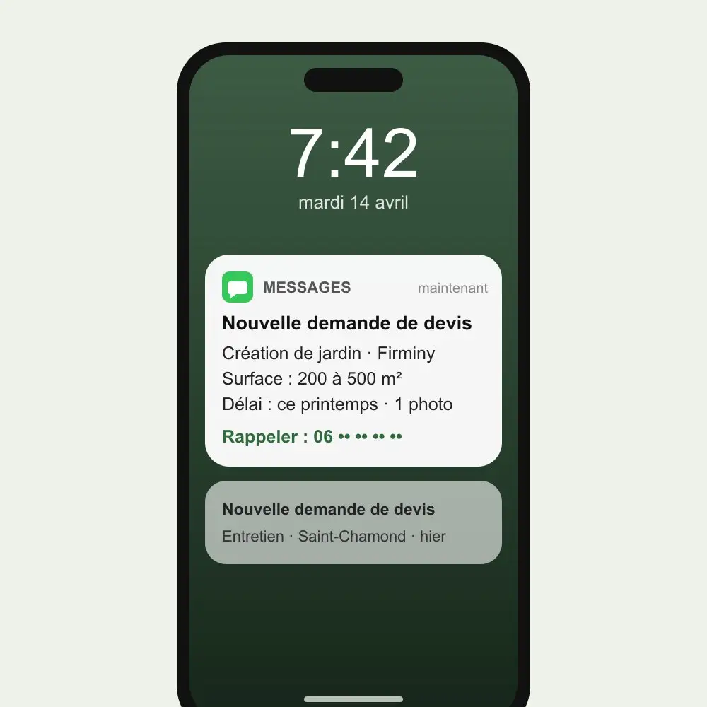Capture d’écran d’un téléphone : SMS « Nouvelle demande de devis, création de jardin, Firminy »